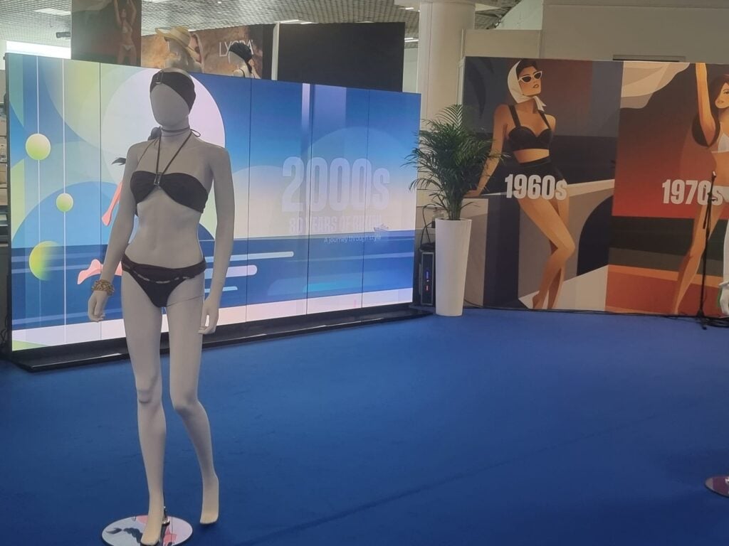 MarediModa célèbre 80 ans de bikini entre création artistique et innovation textile